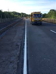highway line painting