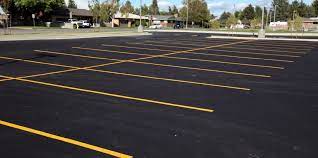 parking lot painting company