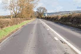 double dashed white line on highway